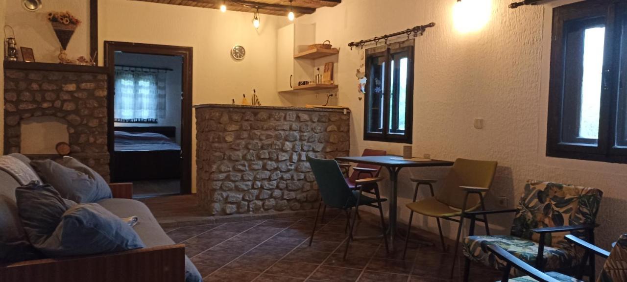 Appartamento Poljoprivredno Turisticko Domacinstvo Deguric Valjevo Esterno foto